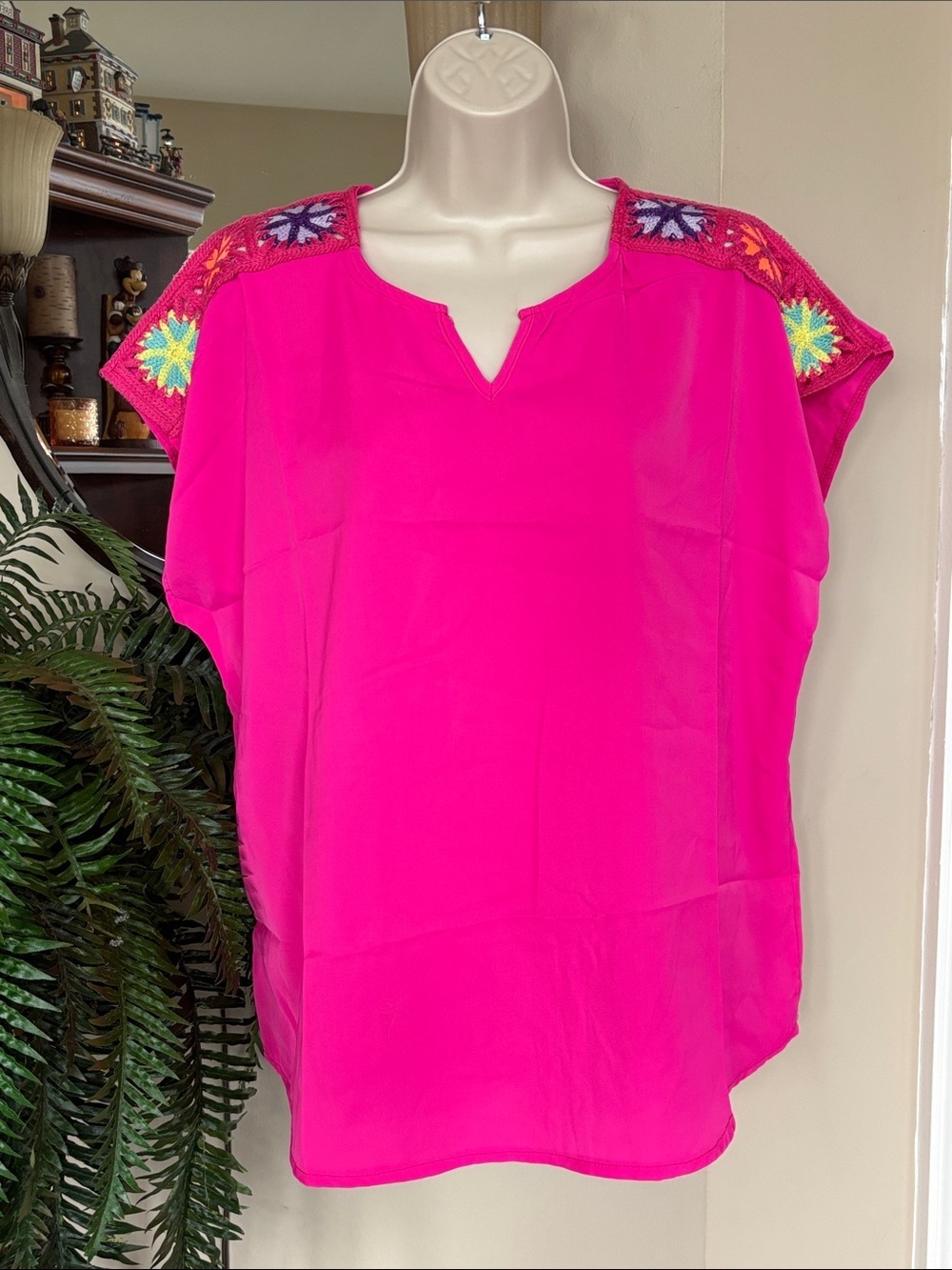 Bright Pink Blouse w/ Colorful Floral Crochet Shoulder Tunic Top